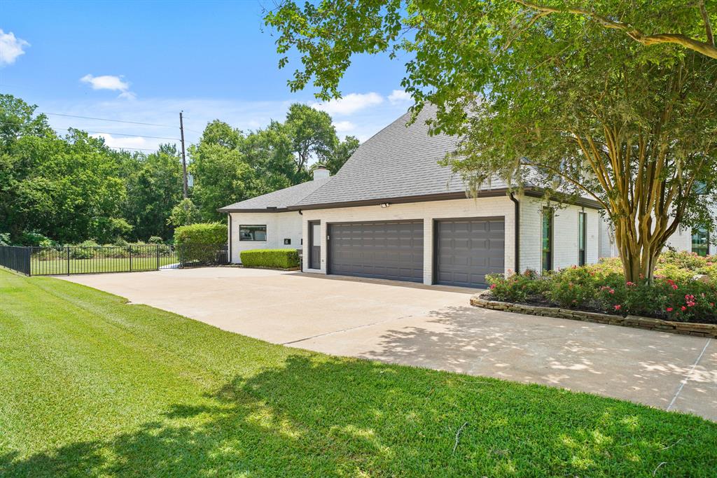 4107 Worthing Drive, Fulshear, Texas image 5