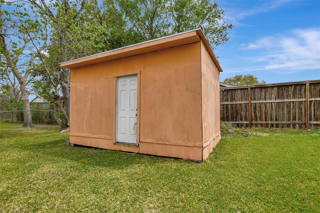 318 S Fulton Street, Texas City, Texas image 10