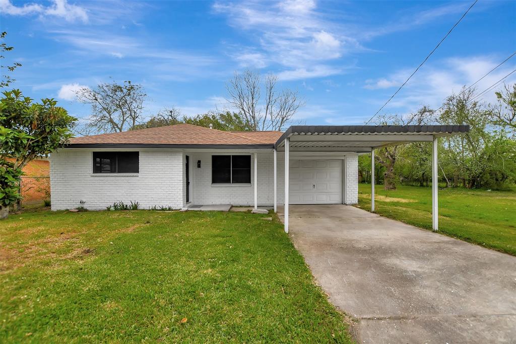 318 S Fulton Street, Texas City, Texas image 2