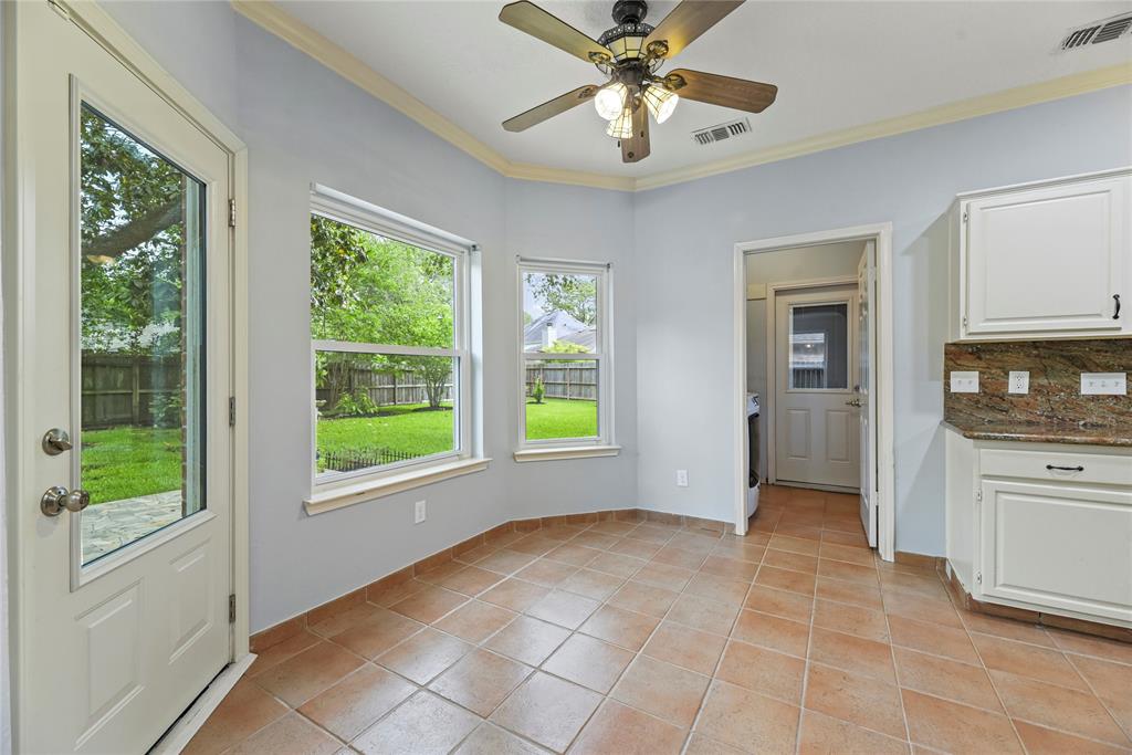 4614 Ringrose Drive, Missouri City, Texas image 12