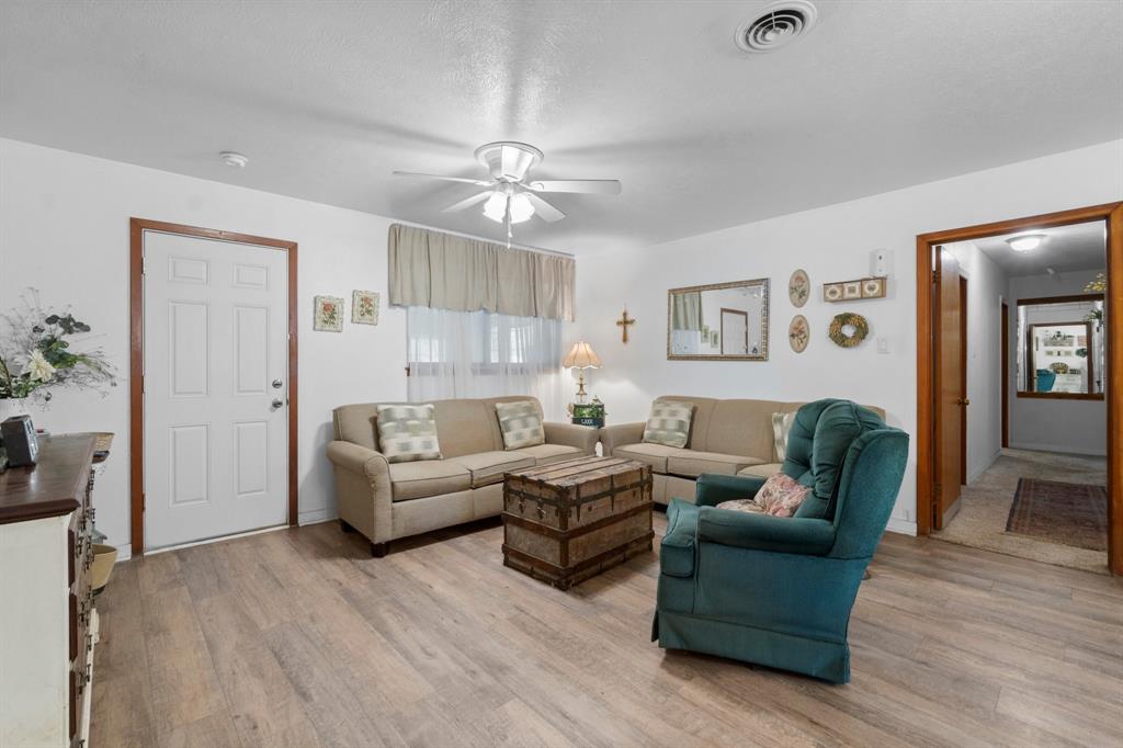 262 Drews Landing Road, Goodrich, Texas image 8