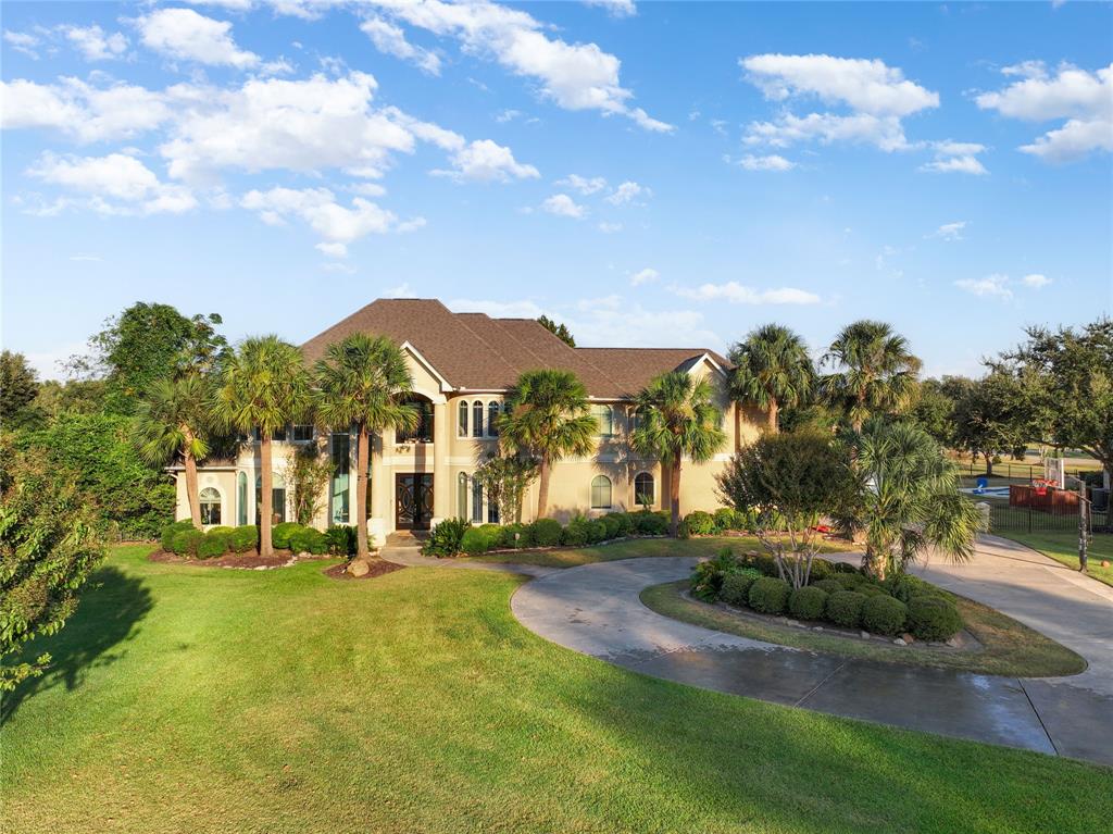 2710 Fort Caney Drive, Richmond, Texas image 1