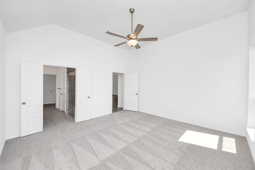 24815 Harrow Meadow Drive, Katy, Texas image 31