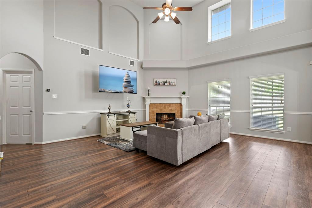 3506 Maverly Crest Court