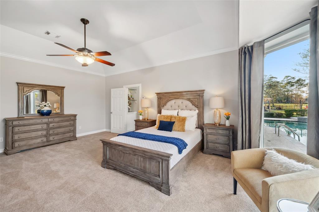 8203 Whirlaway Elm Drive, Humble, Texas image 21