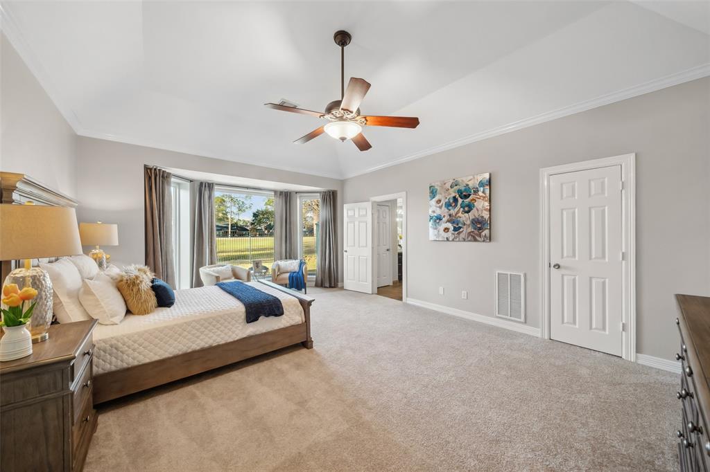 8203 Whirlaway Elm Drive, Humble, Texas image 23