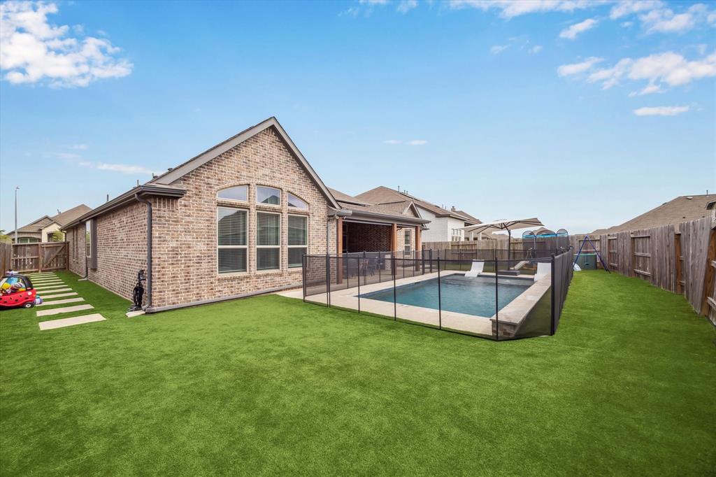 13826 Sturcombe Glen Trail, Rosharon, Texas image 41