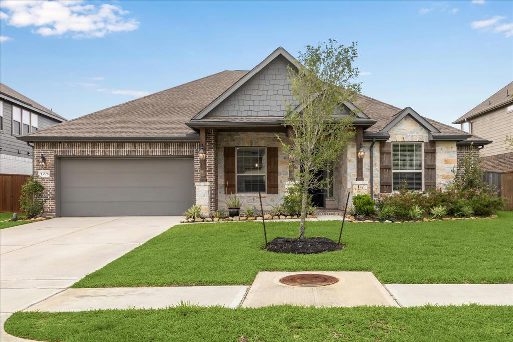 13826 Sturcombe Glen Trail, Rosharon, Texas image 2