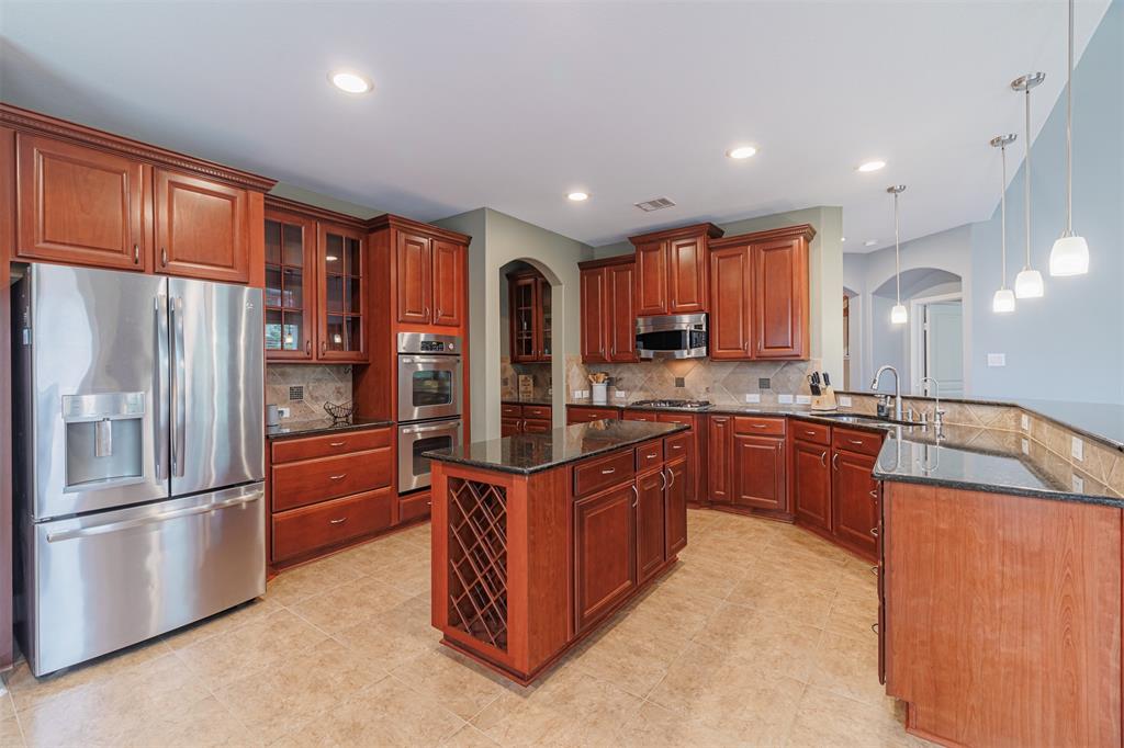 9610 Basil Field Court, Katy, Texas image 17