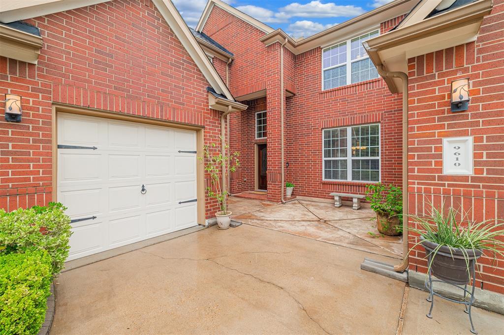 9610 Basil Field Court, Katy, Texas image 3