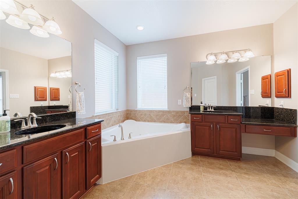 9610 Basil Field Court, Katy, Texas image 27