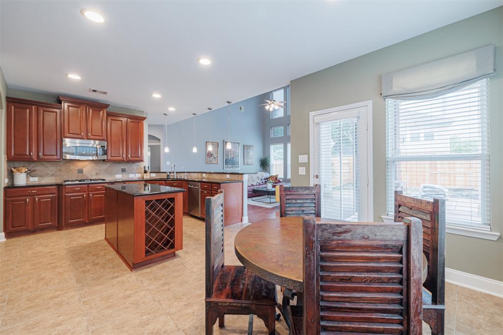 9610 Basil Field Court, Katy, Texas image 19