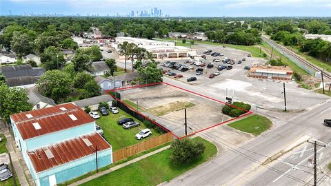 Vacant Land For Sale - 2002 Broadway Street<br/> Harris County, Houston, TX 77012
