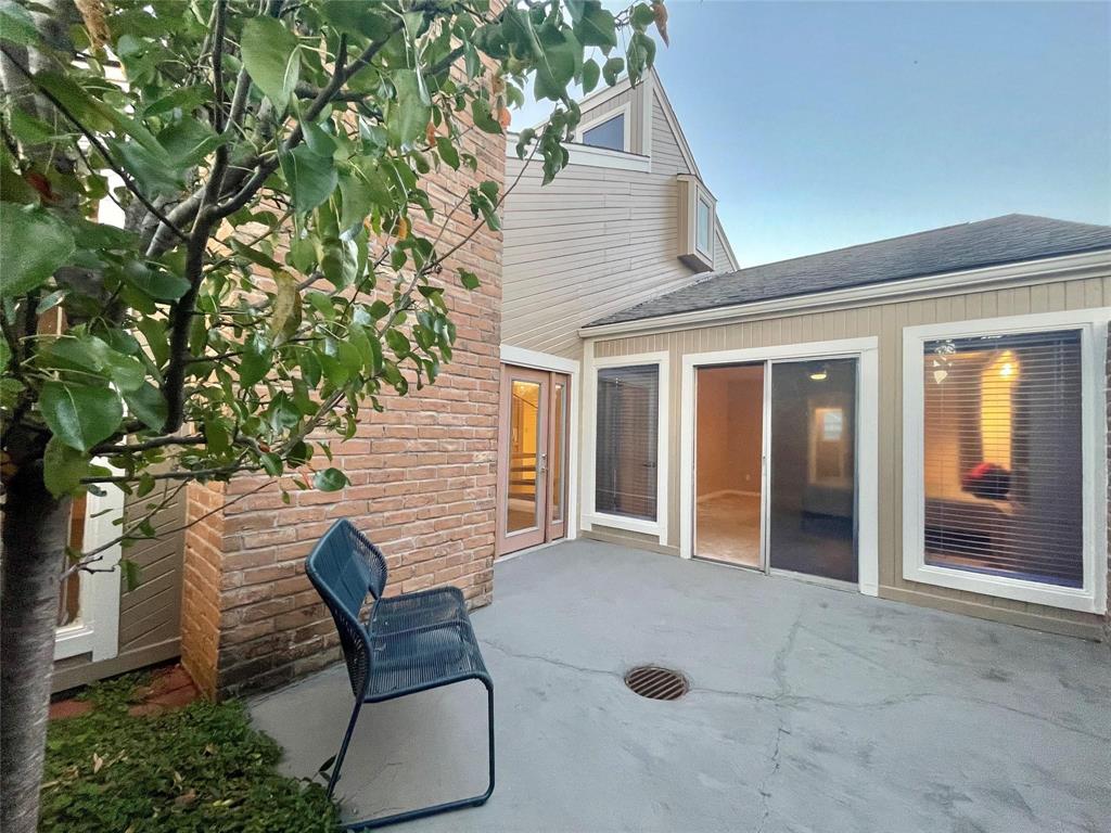 707 Center Hill Drive, Houston, Texas image 19