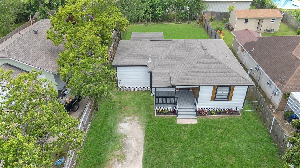 607 Rosedale Street, La Marque, Texas image 2