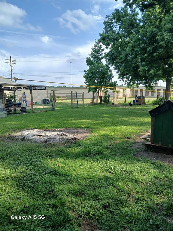171 Broken Bough Street, Shepherd, Texas image 8
