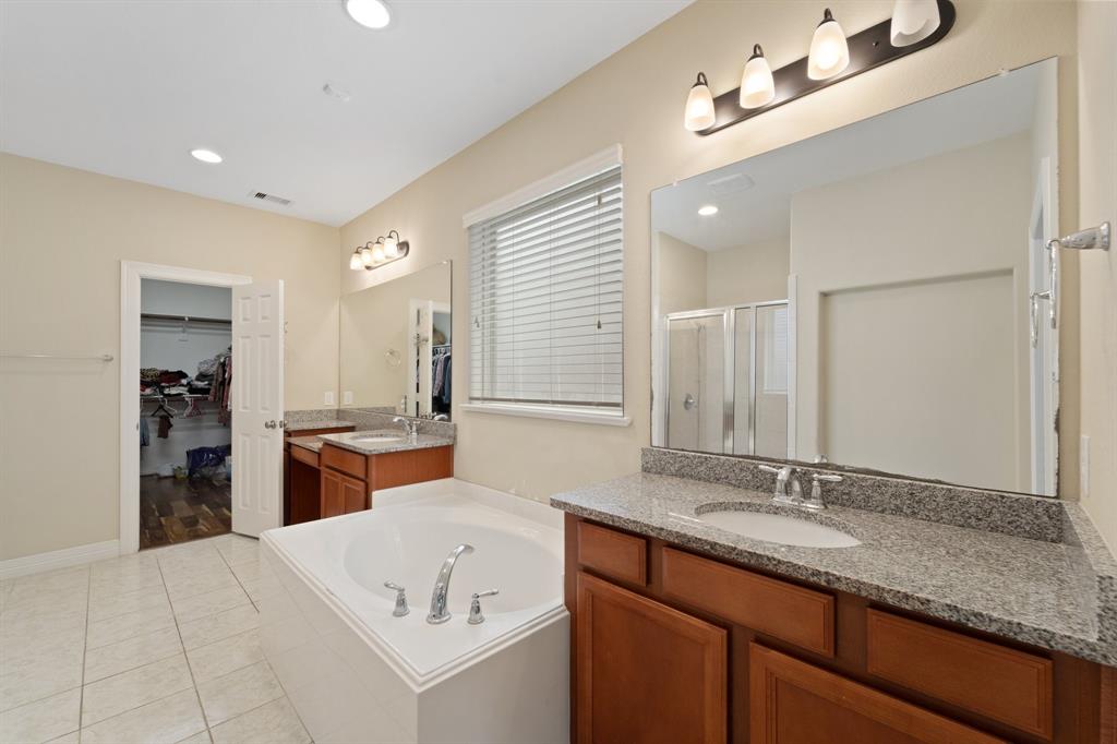 5515 Mangrove Creek Lane, Sugar Land, Texas image 21