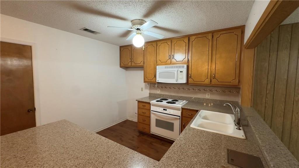 213 Yuma Drive, Victoria, Texas image 9