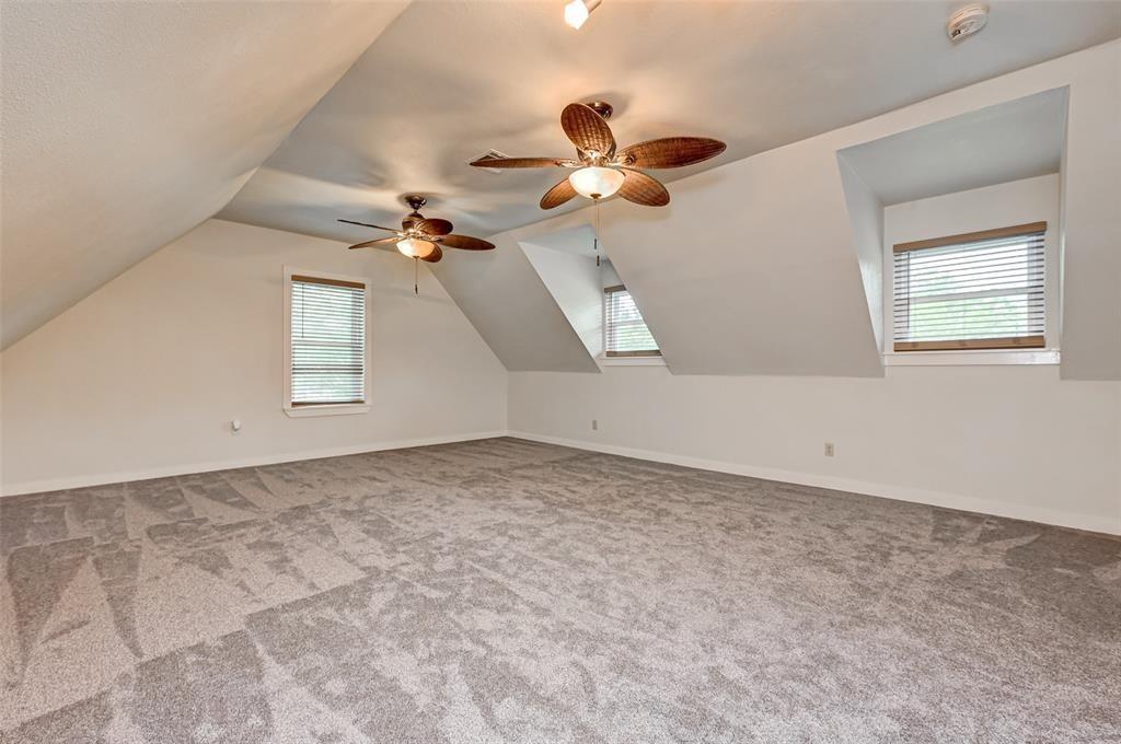 8515 Twelve Oaks Drive, Texas City, Texas image 33