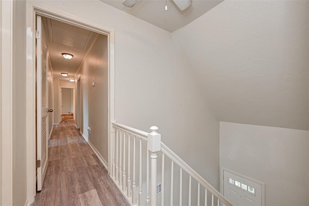 8515 Twelve Oaks Drive, Texas City, Texas image 24