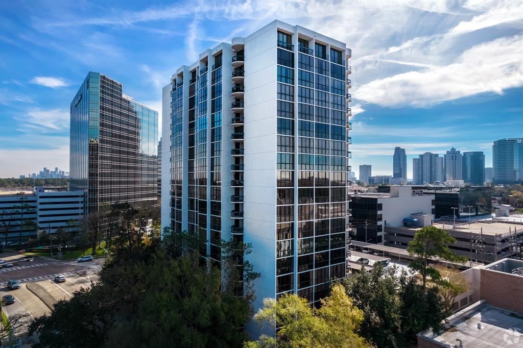 5001 Woodway Drive #705, Houston, Texas image 1