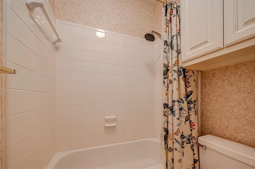 2031 Royal Downs Drive, Katy, Texas image 30