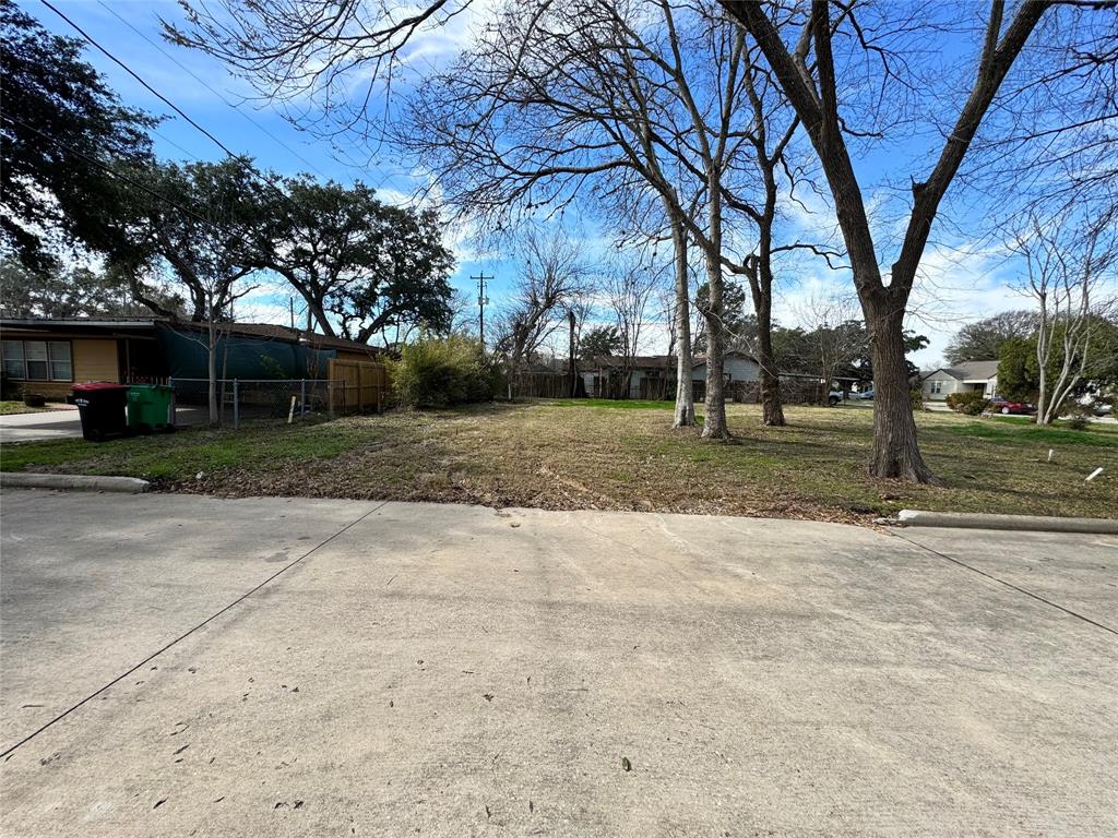 1700 Florida Street, Baytown, Texas image 1