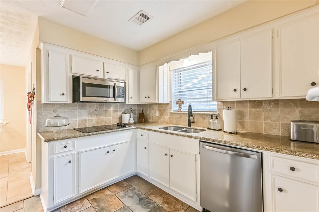 18210 Point Lookout Drive, Houston, Texas image 18