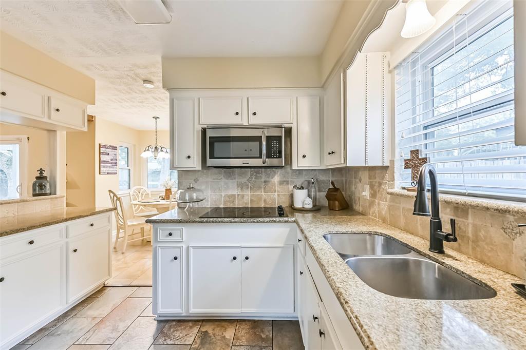 18210 Point Lookout Drive, Houston, Texas image 19