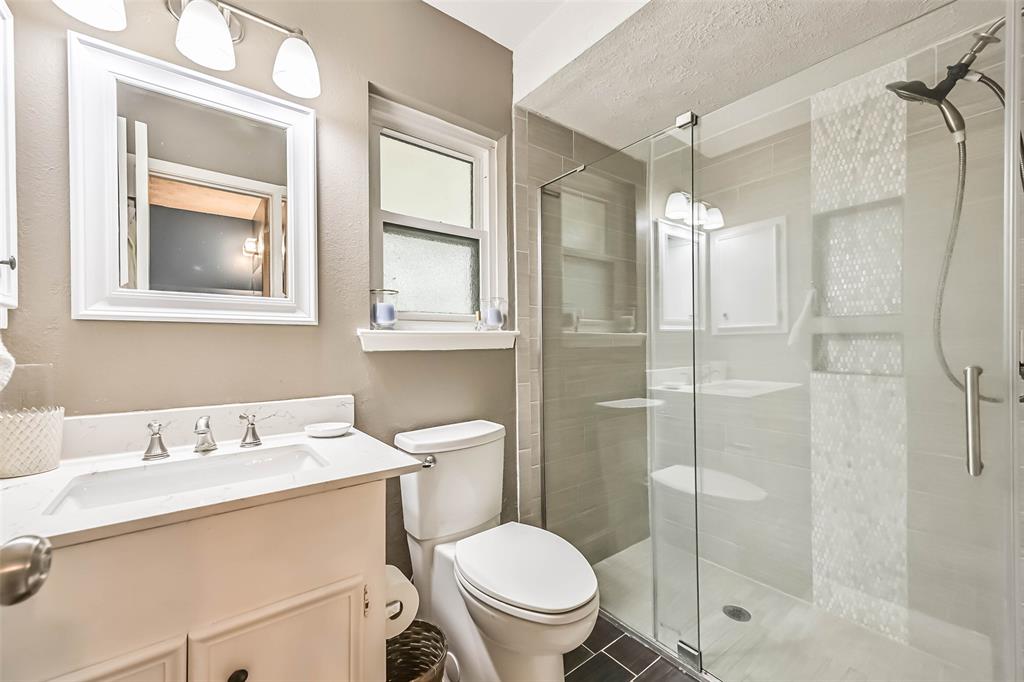 18210 Point Lookout Drive, Houston, Texas image 23