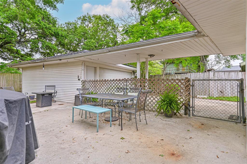 18210 Point Lookout Drive, Houston, Texas image 32