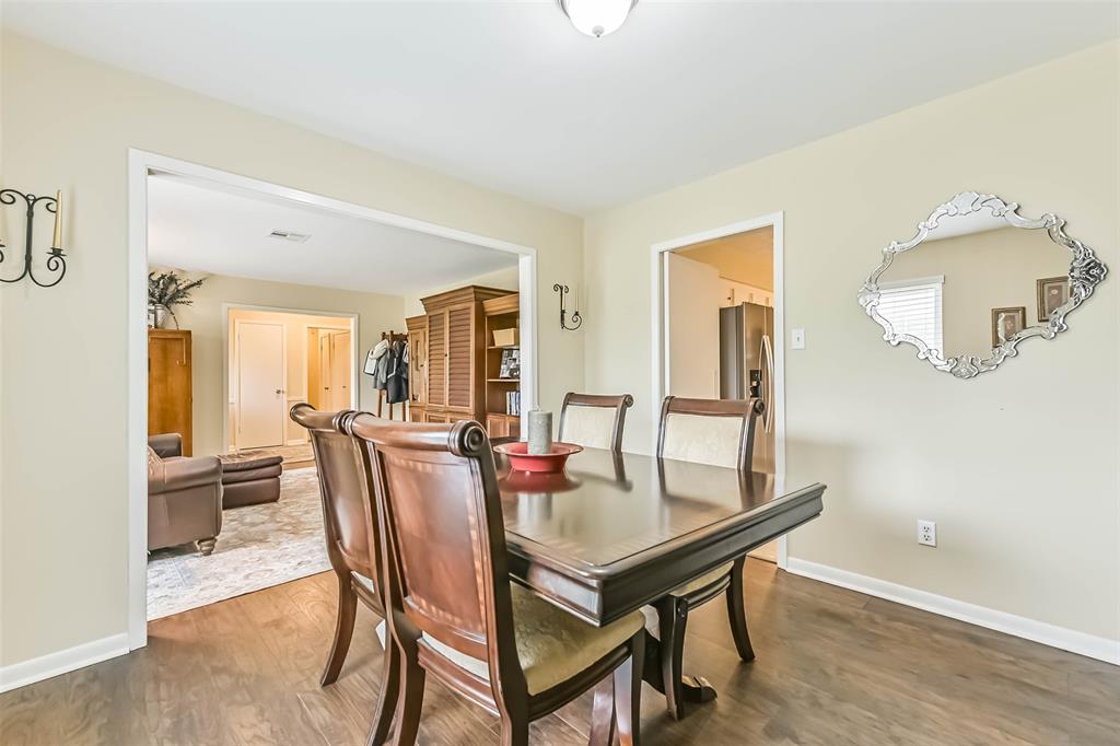 18210 Point Lookout Drive, Houston, Texas image 11
