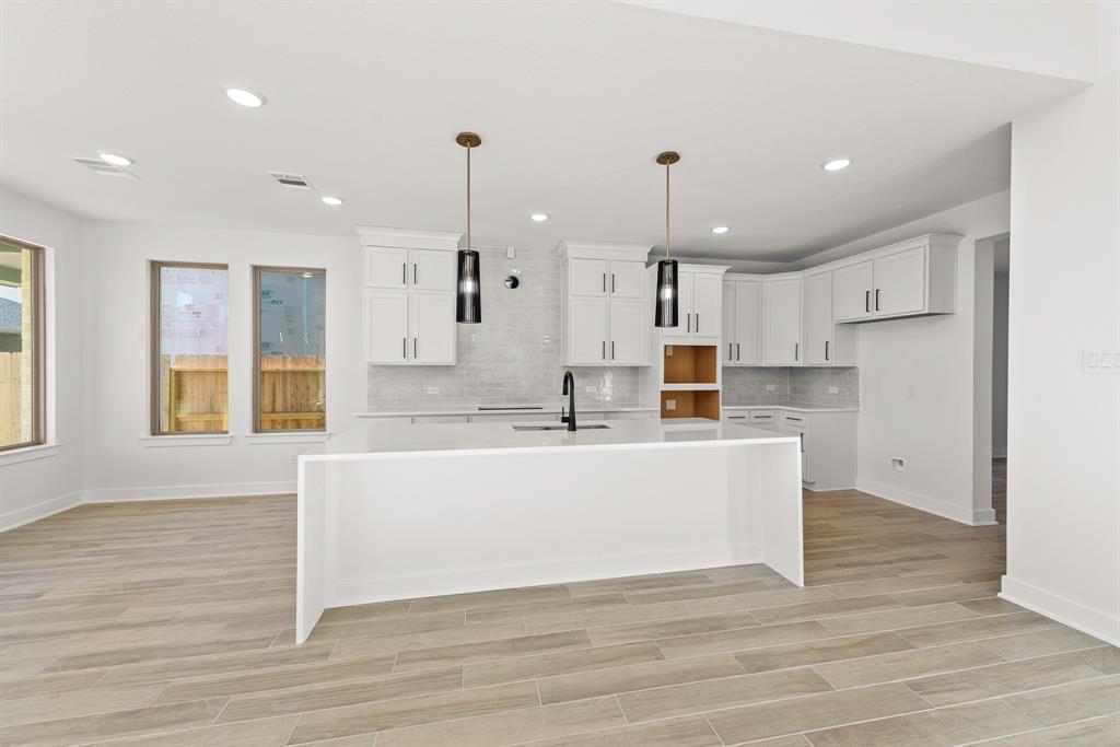 property-search 4 1027 Windy Creek Path