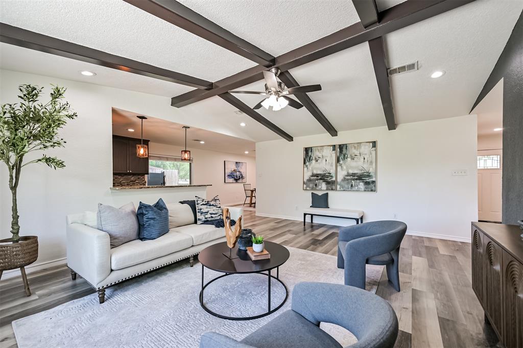 6315 Amie Lane #CR879, Pearland, Texas image 1