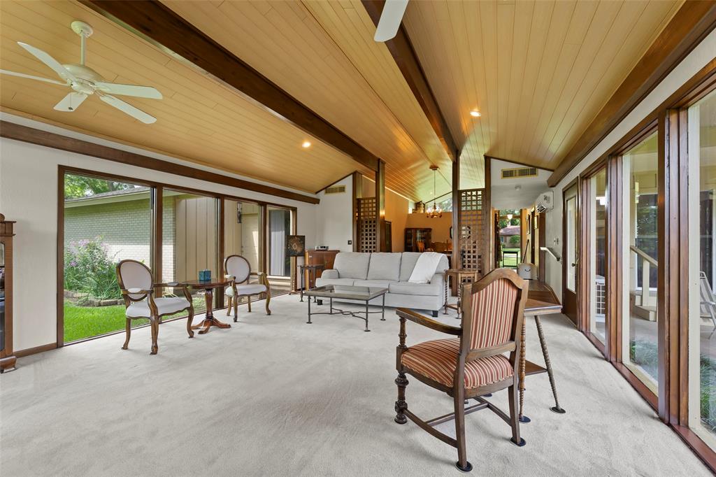 613 Bolling Green Drive, Wharton, Texas image 16