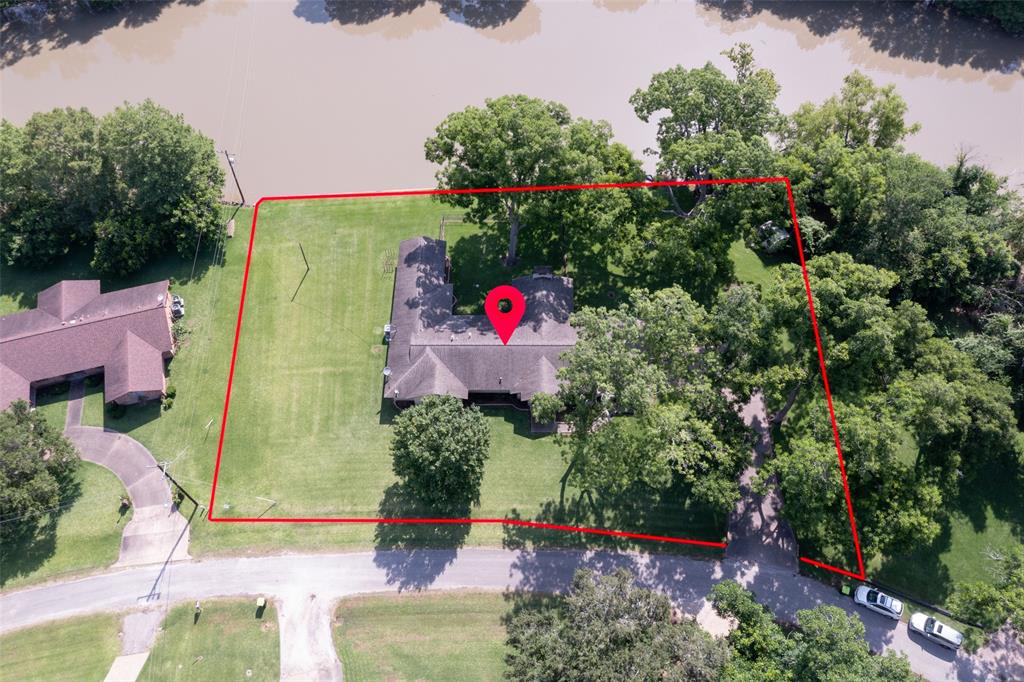 613 Bolling Green Drive, Wharton, Texas image 47