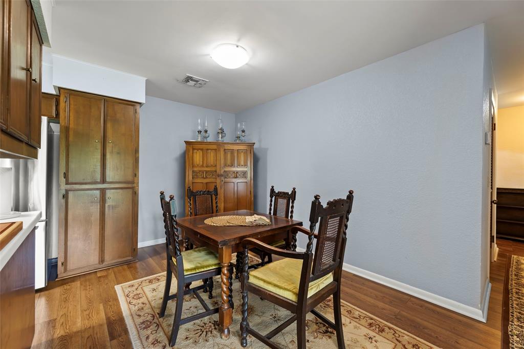 613 Bolling Green Drive, Wharton, Texas image 22
