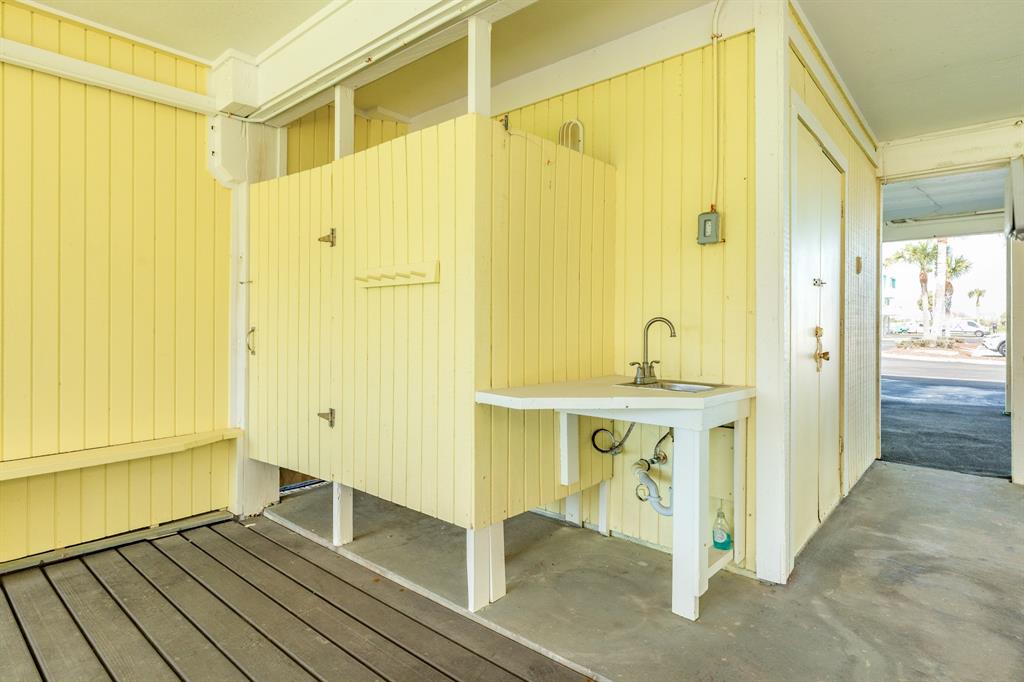 805 Calico Jack Cove, Galveston, Texas image 28