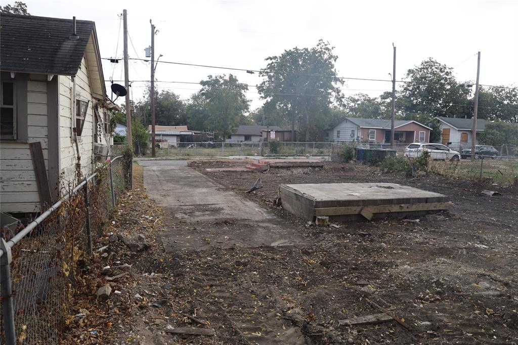 1931 Nolan St Street, San Antonio, Texas image 7