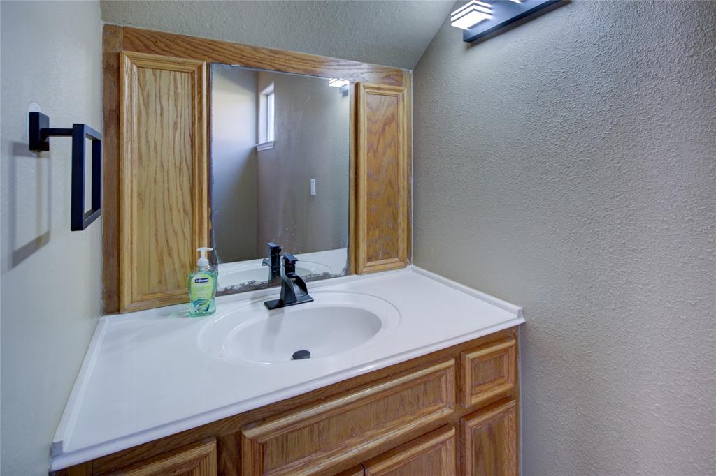523 28th Street, Dickinson, Texas image 16