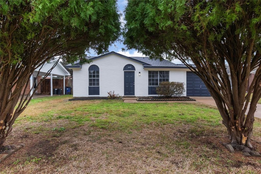 property-search 1 1825 Flamingo Drive