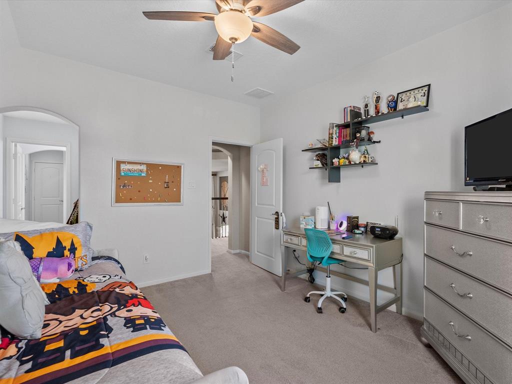 646 San Madina Court, Webster, Texas image 31