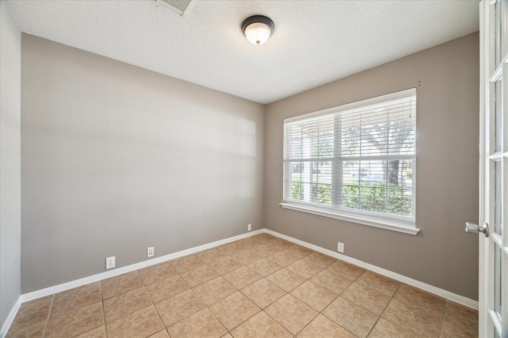 16603 Bristle Creek Drive, Houston, Texas image 3