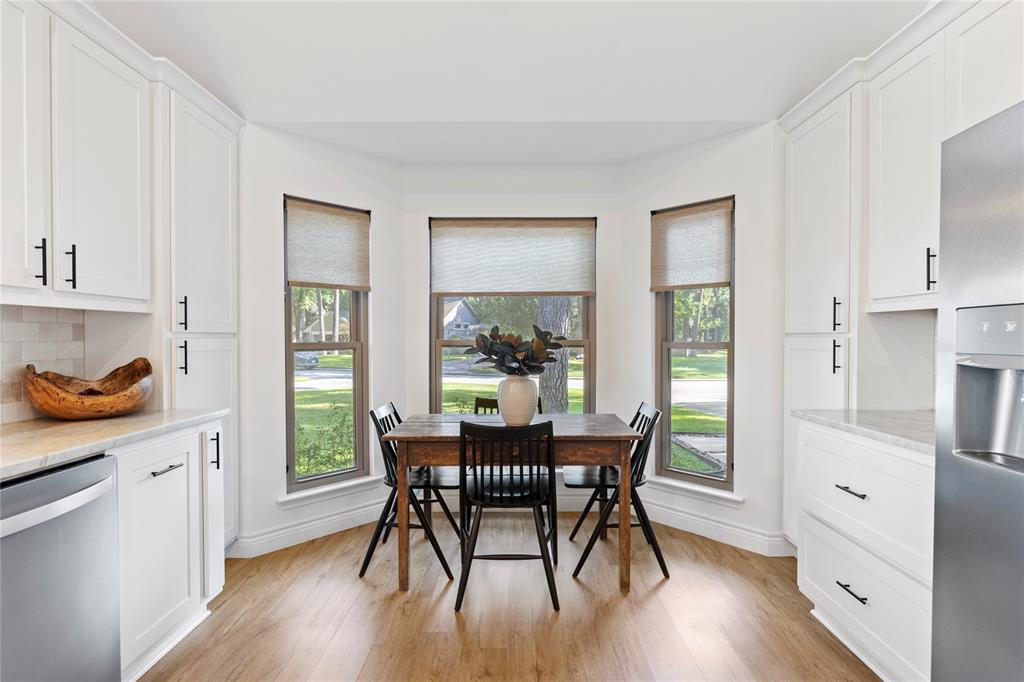 195 S Pathfinders Circle, The Woodlands, Texas image 13