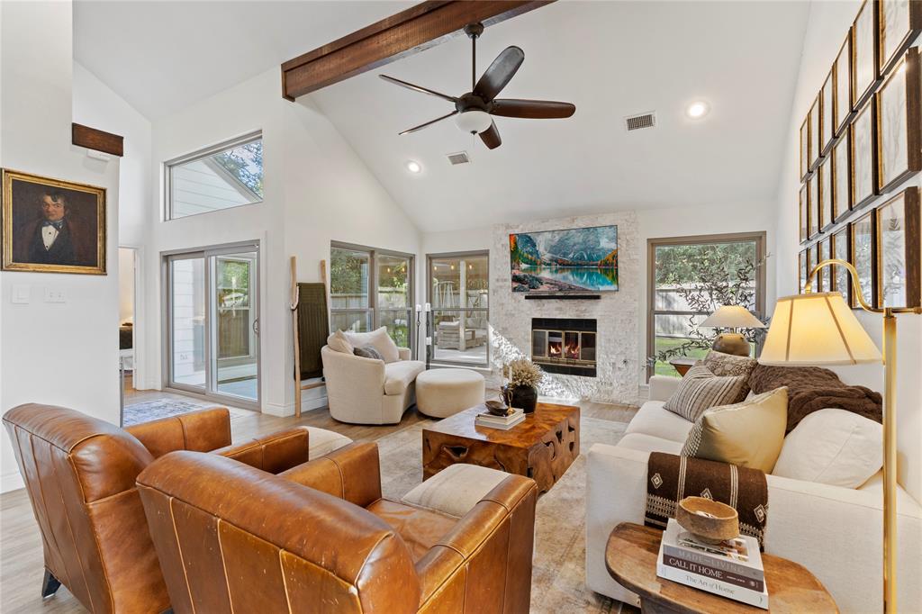 195 S Pathfinders Circle, The Woodlands, Texas image 15