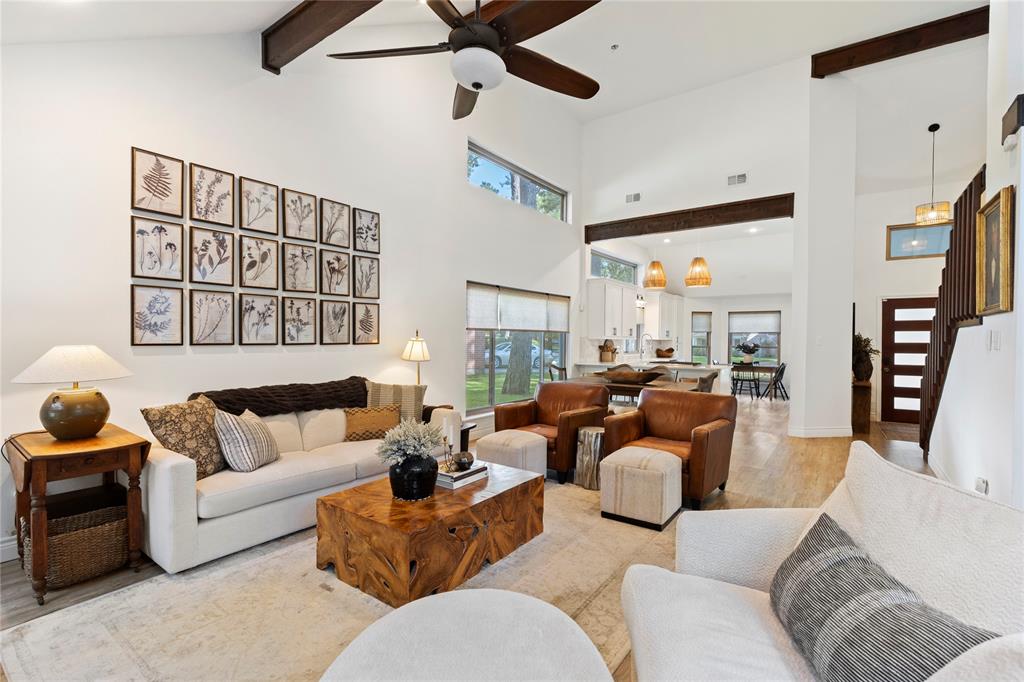 195 S Pathfinders Circle, The Woodlands, Texas image 17