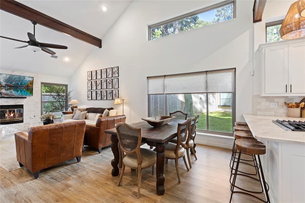 195 S Pathfinders Circle, The Woodlands, Texas image 7