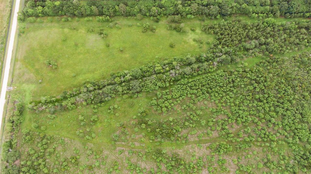 00 Heller Road, Anahuac, Texas image 19