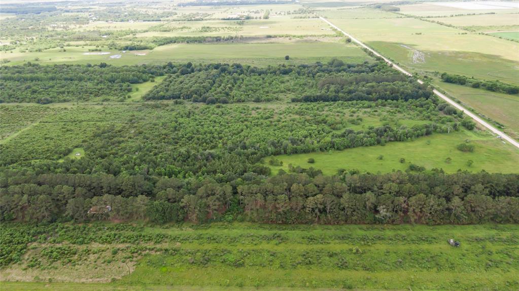 00 Heller Road, Anahuac, Texas image 1