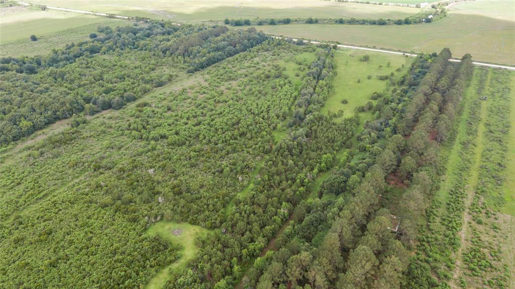 00 Heller Road, Anahuac, Texas image 2